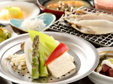 朝食
