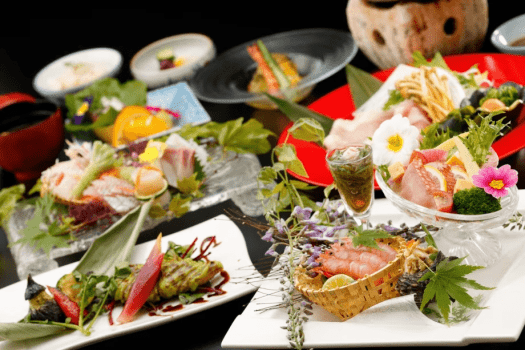 【彩りの旬会席】駿河の地魚を五感で　板前が腕を振るう季節の創作料理　目にも鮮やかな美食の時間を