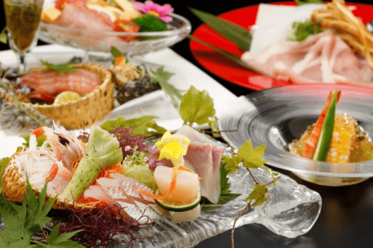 【彩りの旬会席】駿河の地魚を五感で　板前が腕を振るう季節の創作料理　目にも鮮やかな美食の時間を