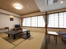 標準和室＜広さ眺望宿におまかせ＞　人気日・特別期間のお部屋確約。
ご利用人数に応じた和室をご用意いたします。