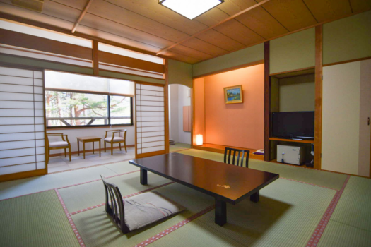 【仙の館■和室12.5畳】広々和室でごゆっくりお寛ぎください