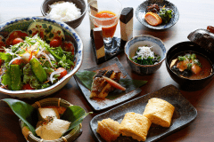 【ご朝食】自慢の逸品ぞろいのご朝食を、ぜひご堪能下さいませ。