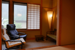 【柊】奥の次の間でお茶を飲みながら楽しく談笑するのもおすすめ