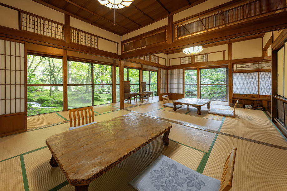 【松濤亭】各階16帖の広い離れを貸切でお楽しみください