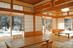 【離れ　松濤亭】各階16帖の広い離れです