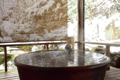 【五頭緑水庵】冬の専用露天風呂