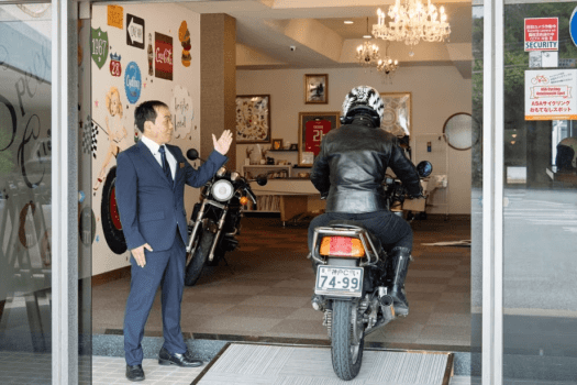 *【おもてなし】館内に乗車しながらそのままバイクイン！