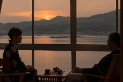 *【過ごし方】夕日が沈む様子をお部屋から眺められます