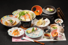*【夕食（一例）】サクラマス&times;鳴門鯛会席
