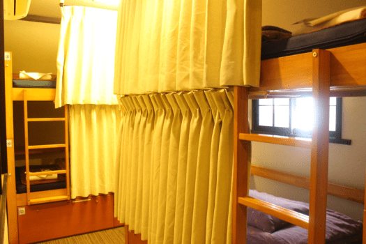 Mixed dormitory en-suite