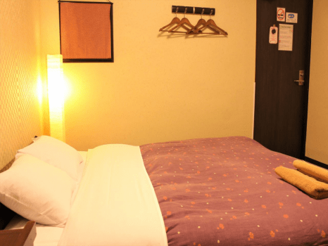 Double Room with Private Bathroom [No view]