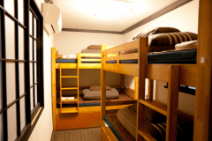 4 people basic dormitory