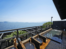 「Ark Land Spa」のほか、「YUYU SPA」「MINATO SPA 岩盤TERACE」と3か所の温浴施設を湯めぐり！