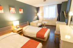 ■禁煙■スタンダードツインルーム／ベッド幅95cm×2台／4名迄