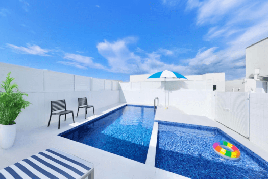 ペット同伴可｜I棟〈メゾネットクリスタルスイート Pool＆Spa〉