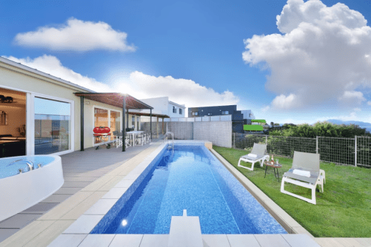 ペット同伴可｜C棟〈エクセレンスV.I.Pスイート Pool＆Spa with Dogs〉