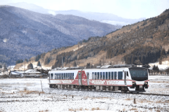 冬の津軽半島を走る「ひなび（陽旅）」