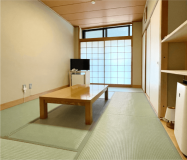 和室のお部屋は2階になります。※エレベーターはございません。