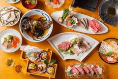 浜千鳥会席 
「お肉もお魚もどっちも食べたい」
そんな願いを叶える、まさに&ldquo;いいとこどり&rdquo;の会席。
※写真はイメージ