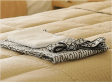 ツイン洋室　お部屋は2階になります。 ※エレベーターはございません。