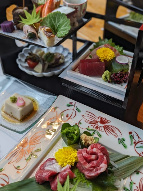 【くまもと美食プラン】 厳選「馬刺し」と「あか牛」しゃぶしゃぶを味わう「郷土料理」プラン 【くまもと美食プラン】 厳選「馬刺し」と「あか牛」しゃぶしゃぶを味わう「郷土料理」プラン
