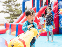 プール＆ウォータースライダーではしゃいじゃおう(≧▽≦)※イメージです