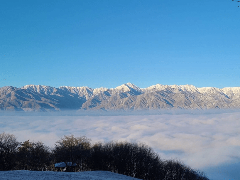 【安曇野での宿泊者限定】早朝の感動体験！ 北アルプス眺望の『安曇野・⾧峰山絶景ツアー2026』［朝が好きになる］