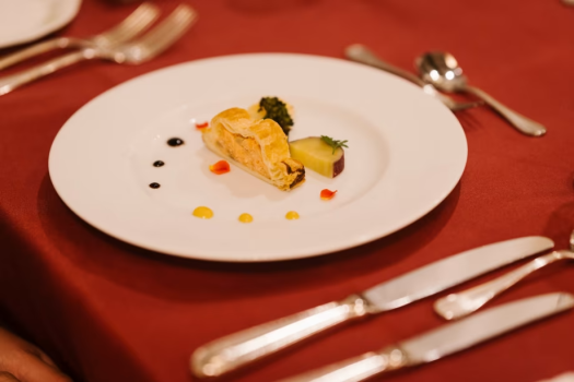 【じゃらんアワード2024じゃらんOF THE YEAR泊まって良かった宿大賞 朝食】受賞★1泊2食付フレンチ【得旅】
