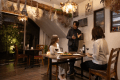 店主が伝える料理の物語と共に堪能するディナー