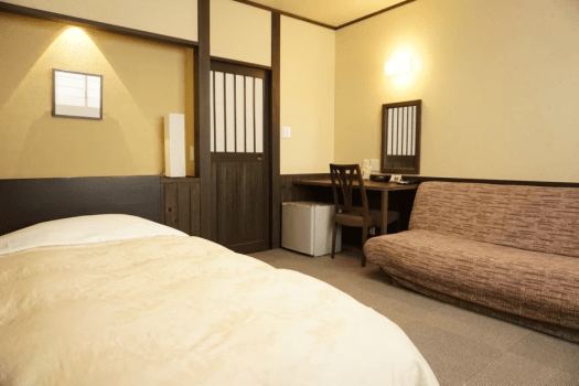本館・建物側・洋室（シングル）客室例①