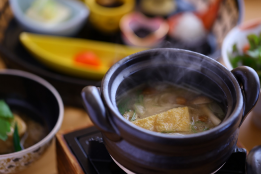 ■玉之湯の朝ごはん 一例　素材の味を大切に 体が温まる朝食です