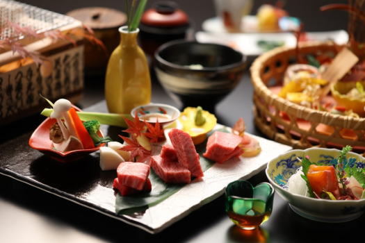 ■信州プレミアム牛和懐石コース　秋のお料理一例