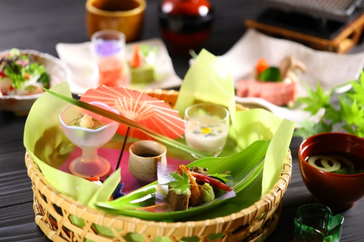ミニ懐石コース　初夏のお料理一例