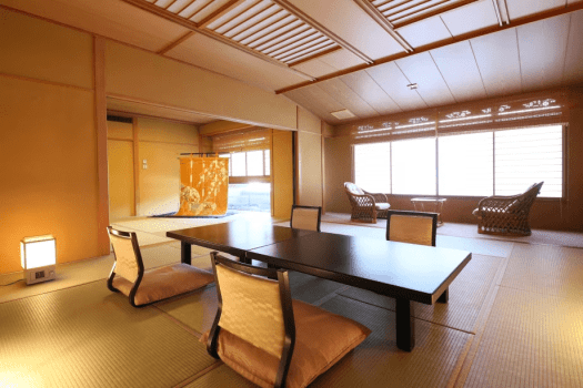 ｜特別室｜二間続きでお部屋に檜風呂もございます　三世代旅行やグループ旅行にも喜ばれております