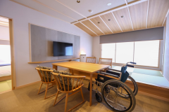 ■バリアフリー和洋室308号室　お部屋で楽しい団らんの時を