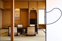 【Japanese-style Room】10 tatami + 6 tatami／Non-smoking