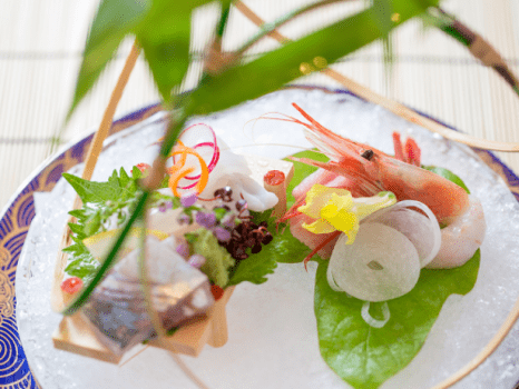 御造り一例：芽の輪くぐり