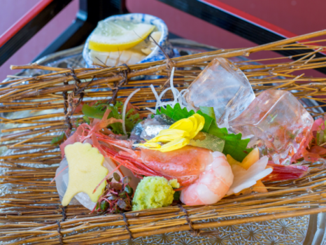 造り：季節旬魚盛合せ