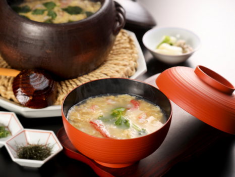 冬のお料理一例：御食事　カニ雑炊（游月特選かにディナー）