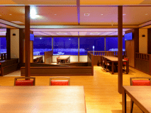 ダイニング・レストラン「漣」