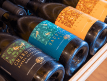 ワインは数百本ラインナップ