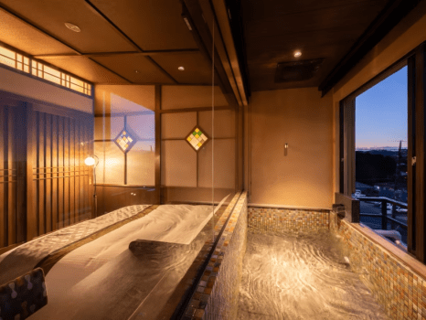 【410】カップルに人気！2人で入れる展望風呂温泉とクイーンサイズのベッド