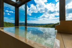 【スパスイート・スイートドッグ】4ベッド・直径8ｍ＜”ペットフレンドリー”＞ドーム型テント