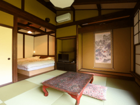 [Yamazakura]Valley-view Japanese&Western-style Suite (12 tatami) , with semi-open-air hot spring bath（Non smoking）