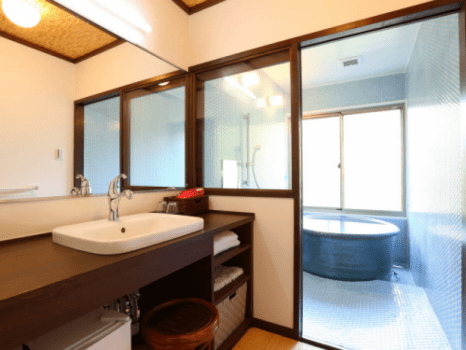 [Yamazakura]Valley-view Japanese&Western-style Suite (12 tatami) , with semi-open-air hot spring bath（Non smoking）