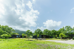 薪ストーブ付きキャビン