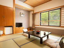 【本館】和室8畳裏側（バスなし・トイレ付）禁煙