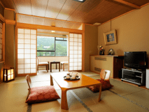 東山向き10畳和室