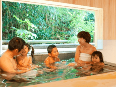 【貸切風呂無料特典付】ずわい蟹姿茹で＆牛肉料理！新かにグルメ会席が会場食だから１１０００円〜！