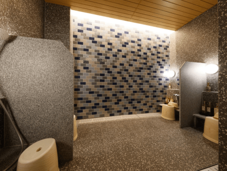 ～シャワールーム～
落ち着いた「和」の雰囲気を楽しめます。